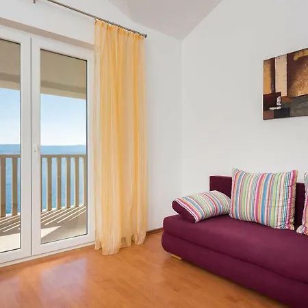 Beachfront Apartments Lara Omis Room photo