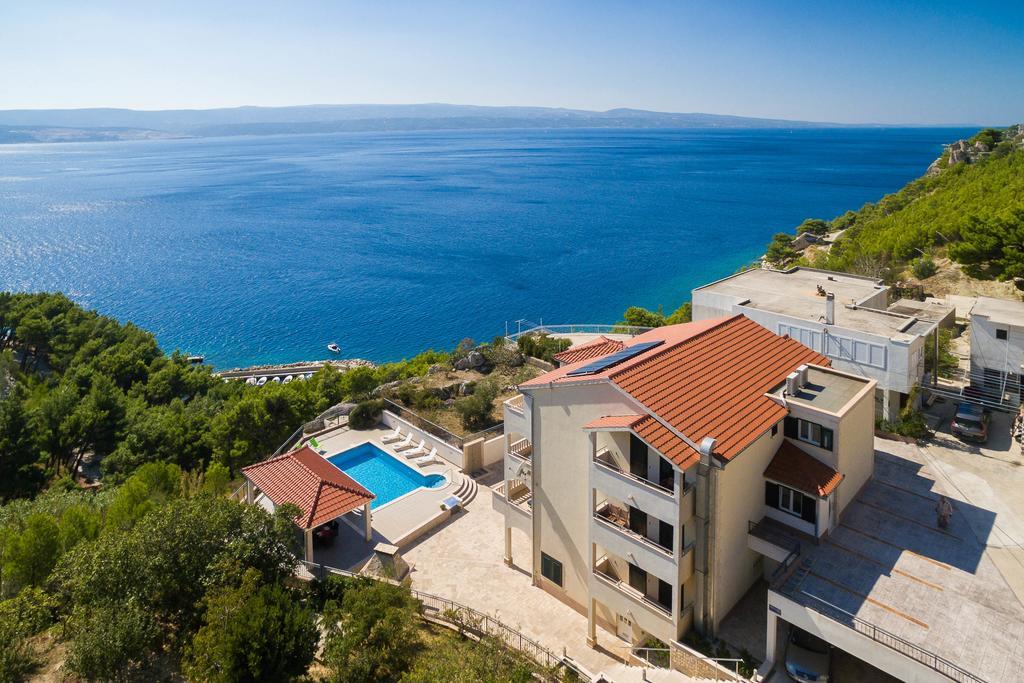Apartament Beachfront Lara *